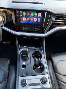 VW Touareg 3.0TDI V6 210kw ČR Elegance - 11