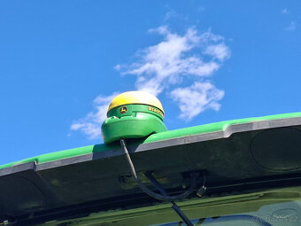 John Deere 7230R - 11