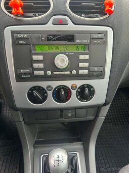 Ford Focus - 11