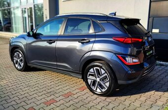 HYUNDAI KONA EV SELECT 150KW 64kWh, 2022,TOP VYBAVA,1.M,DPH - 11