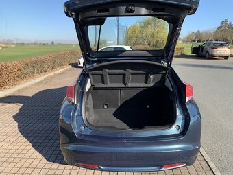 Honda civic 1.8 104kw - 11