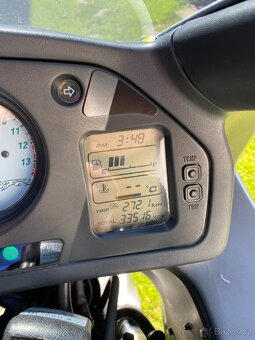 Honda VFR 800 Fi r.v. 2001 - 11