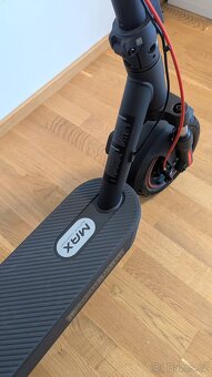 Elektrokoloběžka Xiaomi Electric Scooter 5 Max - 11