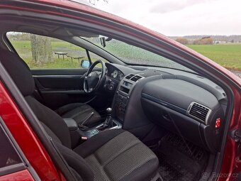 Peugeot 407 SW 2.0 HDI 100kW - 11