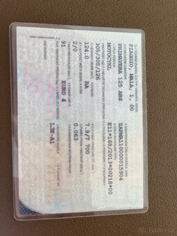 VESPA PRIMAVERA 125 - 11