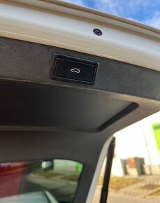 Škoda Octavia 3 RS 2.0 TDI COMMON RAIL DSG 135KW - 11