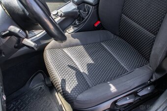BMW Rad 3 Touring 320d 184k xDrive A/T - 11