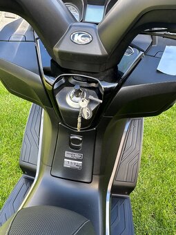 🛵 Prodám cestovní skútr Kymco Downtown 350i ABS (2016) 🛵 - 11