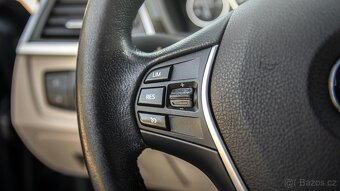 BMW Řada 3, 330d 190kW xDrive LuxuryLine - 11