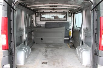 Opel Vivaro 2.0CDTi, L2H1, KLIMA, SENZORY - 11