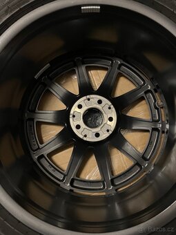 Original zimni Mercedes GLS x167 AMG r21 275/50/21 95% - 11