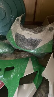 Kawasaki ZXR 400 1999 - 11