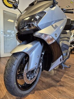Yamaha T-Max 530 - 11