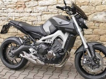 Yamaha MT 09 - 11