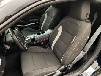 Predám Chevrolet Camaro 6.2 V8 LT1 - 2020 - 11