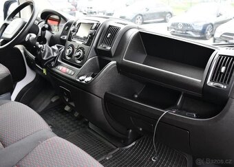 Citroën Jumper 2,2HDi ČR 1.MAJ PRAV. SERVIS nafta manuál - 11