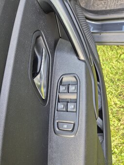 Dacia Duster 1.6sce 84kw r.v 2018 - 11
