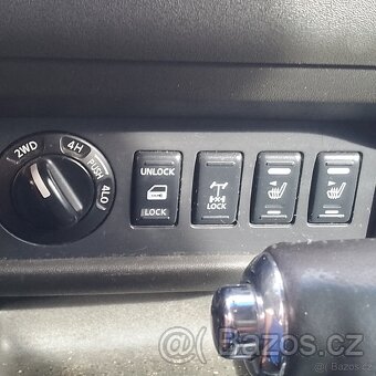 Nissan Navara D40 2,5dci ,r.v 2007 - 11