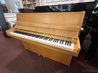 Menší piano May - Berlín se zárukou 2 roky, doprava zdarma. - 11