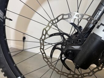 YT Jeffsy Core 3 CF XL - 11