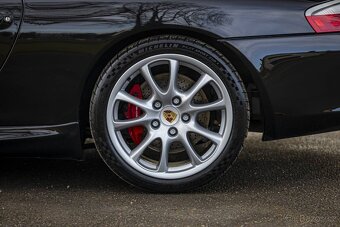 Porsche 911 996 GT3 - 11
