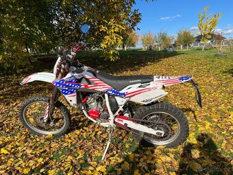 Husqvarna WR 125 - 11