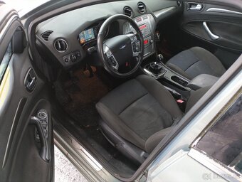 Ford Mondeo QXBA1G - 11