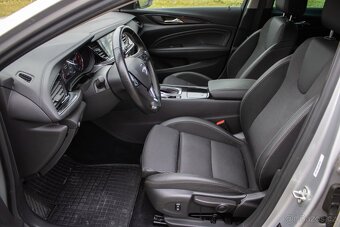 Opel Insignia 1.5 Turbo benzín automat - 11