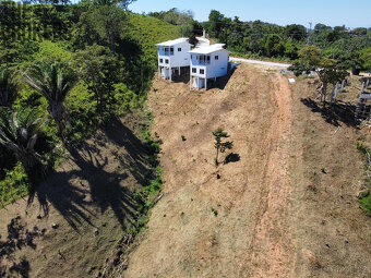 Falcon Valley Lot#3 Santos Guardiola, Roatan - 11