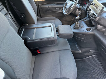 OPEL COMBO 1.5CDTi 75kW LONG 38.000 KM KOUP. ČR ODPOČET DPH - 11