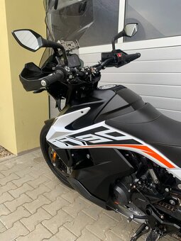 KTM 790 Adventure - 11