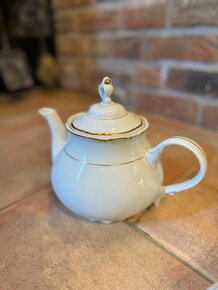 Porcelánový čajový/ kávový set bílý se zlatým zdobením Thun - 11