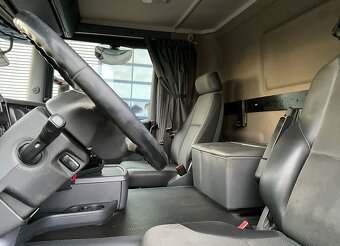 Scania G450 8x2 - valník s hydraulickou rukou HIAB - 11