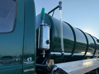 MERCEDES AXOR 2008-NOVA CISTERNA 11500L - 11