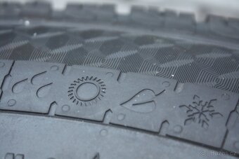 Fiat Ducato sada Alu.kol + pneu 225/75 R16 CP 118R  DOT 2025 - 11