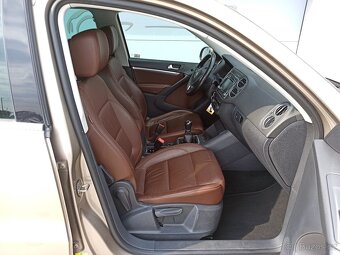 VOLKSWAGEN TIGUAN 2.0TDI 103kW ČR 1.MAJ - 11