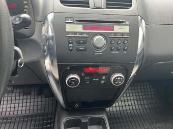 Fiat Sedici 1.6i 88KW 4x4 1.MAJ.TAŽNÉ LETNÍ+ZIMNÍ BEZ KOROZE - 11