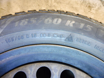 Prodám 4 orig.15"plech.kola + zim.pneu.O.MERIVA185/60/15 - 11