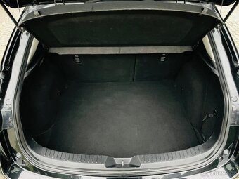 Mazda 3 2.0i BENZÍN MANUÁL VÝHŘEV SENZORY SERVISKA - 11
