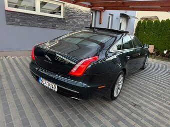 Jaguar XJ 3.0d - 11