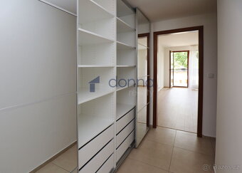 Pronájem bytu 2+kk, 68m2 + terasa 27m2, ul. Jitravská, Praha - 11
