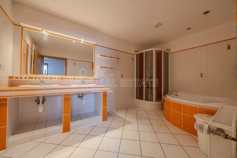 Prodej, komerce - sklady, výroba, ev.č. 00597 - 11