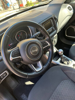 Jeep Compass 1.4 manual r.2018 DPH - 11