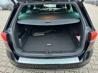 VW Passat R-line TDI 90kw DSG/webasto/kamera/panorama - 11