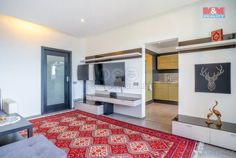 Prodej bytu 4+1, 90 m², Česká Lípa, ul. Komenského - 11