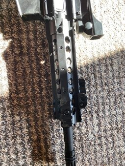 Airsoft zbraň M4A1 AEG - 11