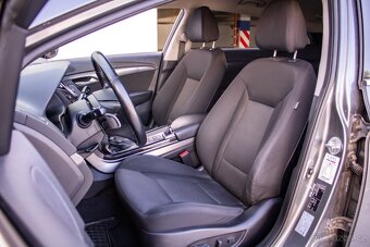 Hyundai i40 CW 1.7CRDi Business A/T - 11