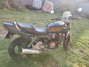Yamaha XJR 1200 - 11