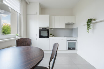 Byt 1+1 s lodžií, soukromé BD TILIA, Trutnov - ul. Pampelišk - 11