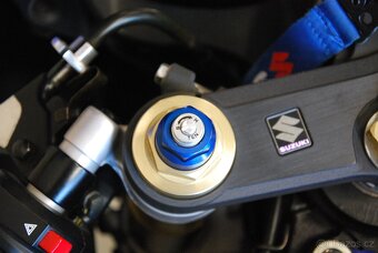Suzuki GSX-R 600 20th ANNIVERSARY - krásný stav - 11